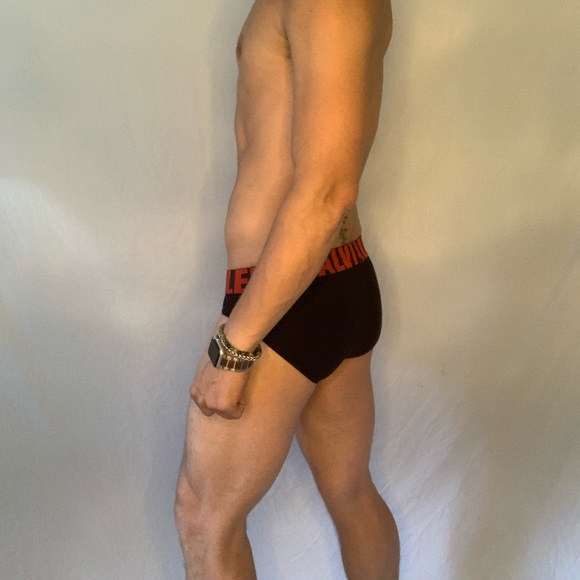 Calvin Klein X Briefs - Picture 3 of 3
